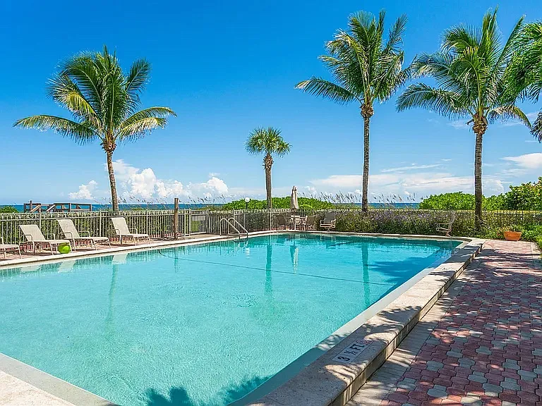 4450 Highway A1A — Photo 2