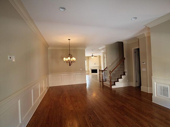 4th image of 2132 Monhegan Way SE