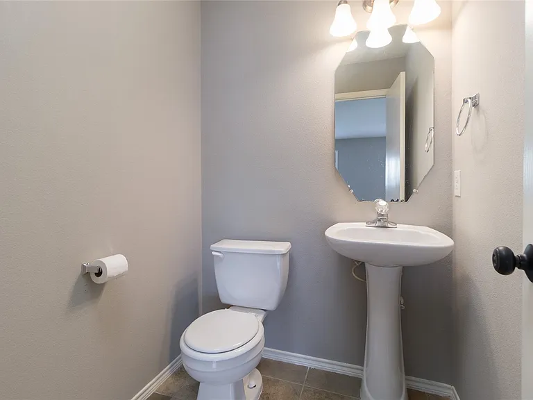 9331 Norwood Trails Dr — Photo 13