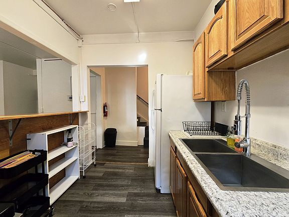 4th image of 54-58 Main St #6