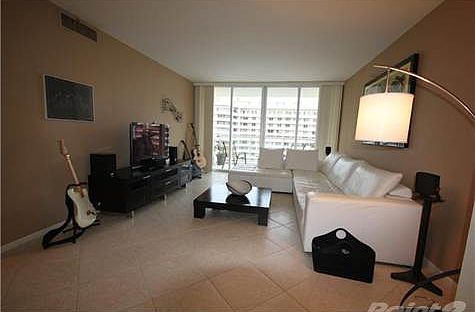 5th image of 5600 Collins Ave APT 14C