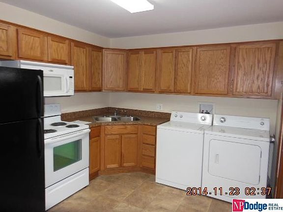 2nd image of 7421 S 70th St