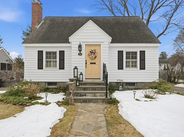 26 Westbrook Rd, Worcester, MA 01602