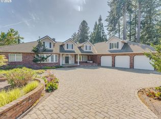 3301 NW View Rd, Vancouver, WA 98685