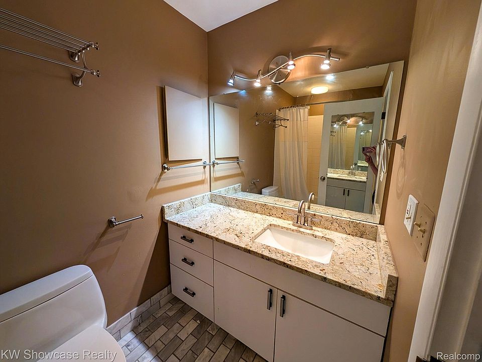 6164 Palomino Ct Building 1, photo 28