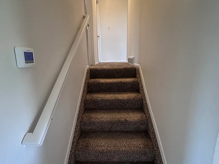 2300 Cotswold Ct — Photo 4