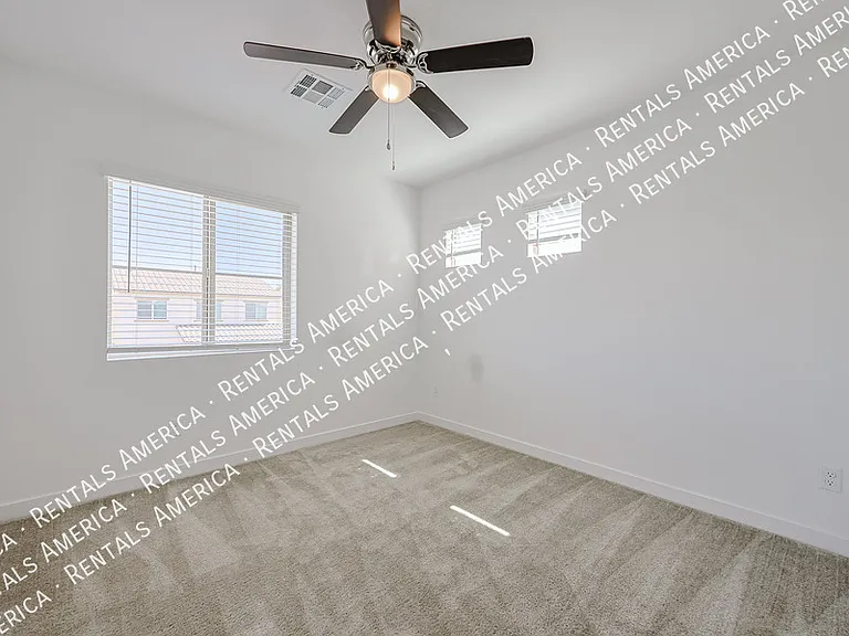 6038 W Hartford Ct — Photo 12