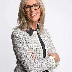 Jeanette  Martin