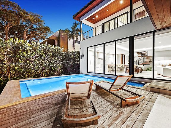 2nd image of 5831 Alton Rd