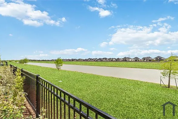 2208 Inglenook Grove Dr — Photo 23