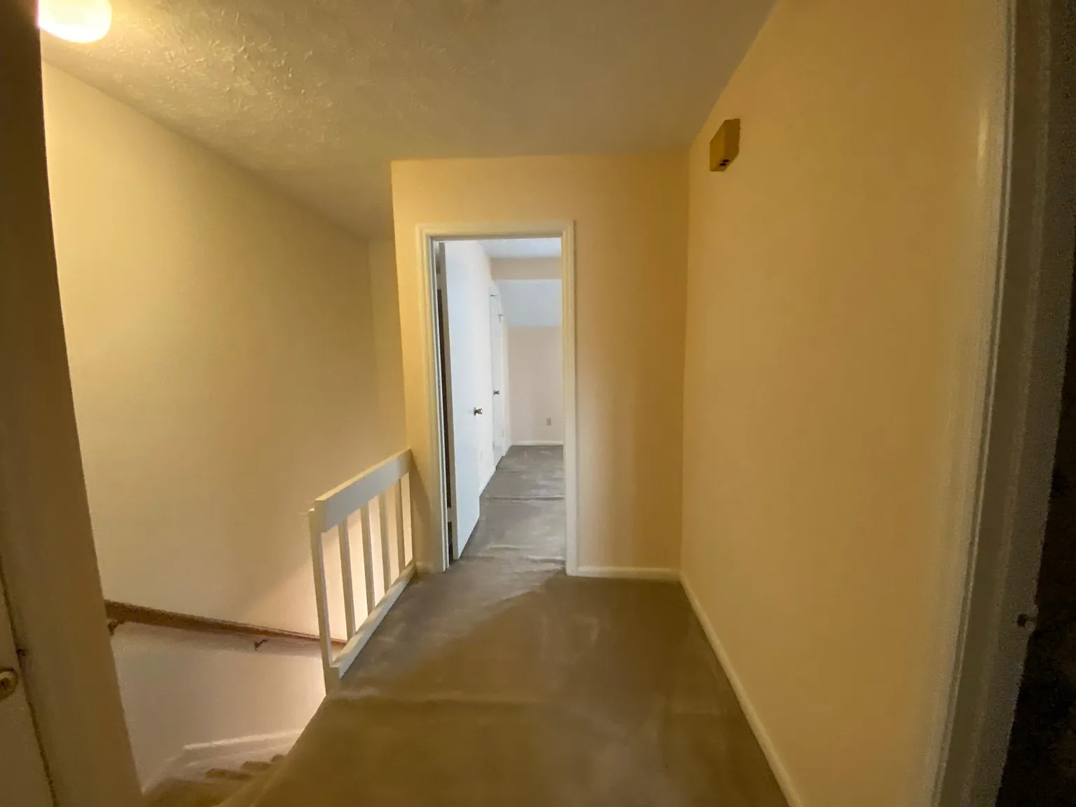 2 bed, 2.5 bath, 1272 sqft, $1,260 — Photo 2