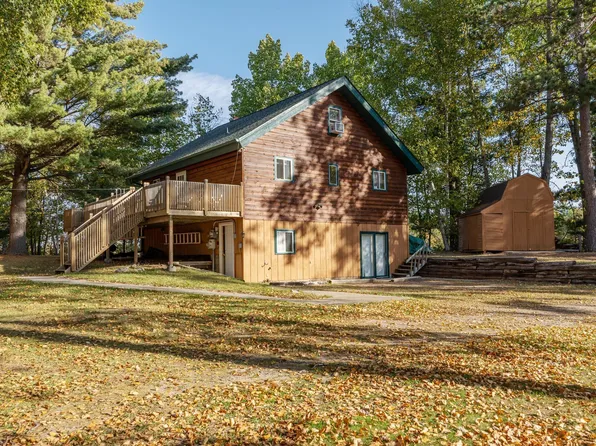 1546 Division St W, Backus, MN 56435