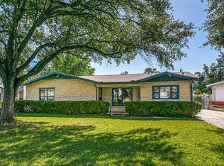 410 John Page Dr, San Antonio, TX 78228