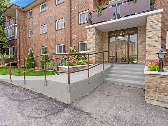 3rd image of 67 Breckenridge Dr #206