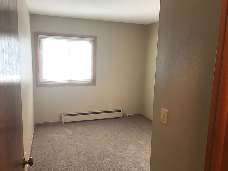 7700 Bloomington Ave South — Photo 6