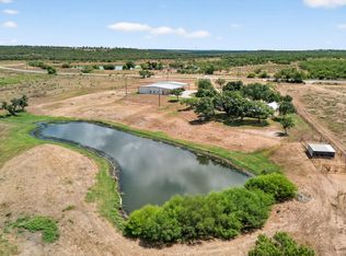 2220 FM 1343, Devine, TX 78016