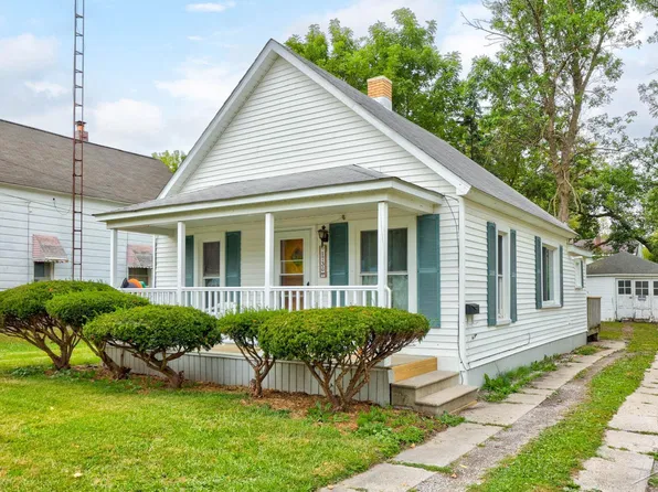 1736 Wood St, Saginaw, MI 48602
