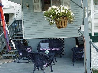 4th image of 218 B St