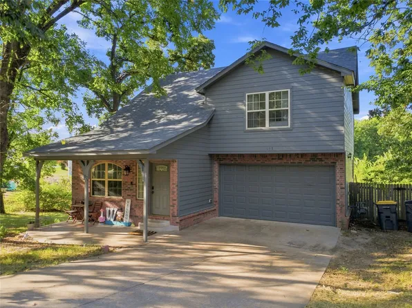 107 E 116th Pl, Jenks, OK 74037