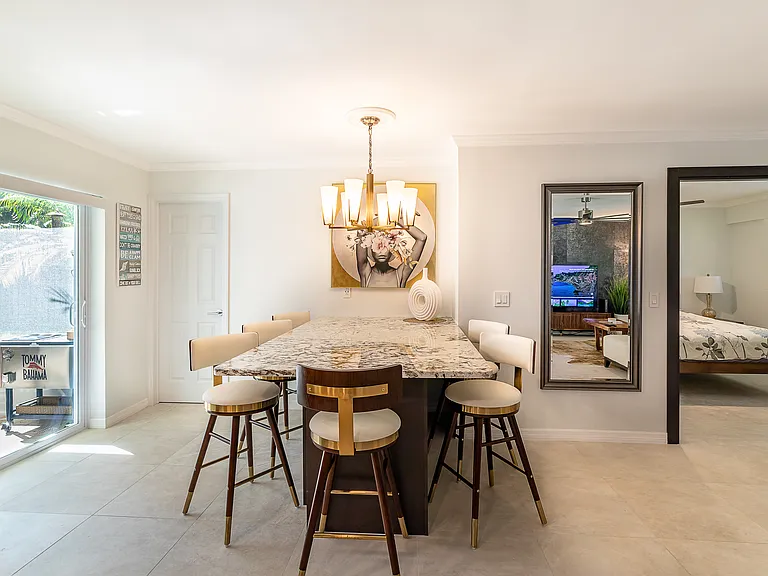 3576 Pandora Ave — Photo 34