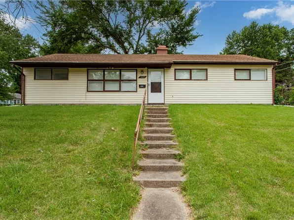 7805 E 114th St, Kansas City, MO 64134
