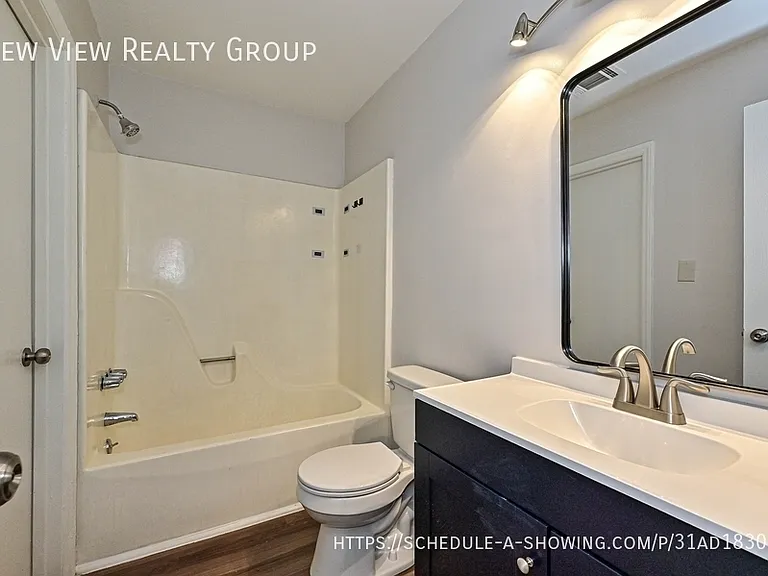 8439 Country Oaks Rd — Photo 14