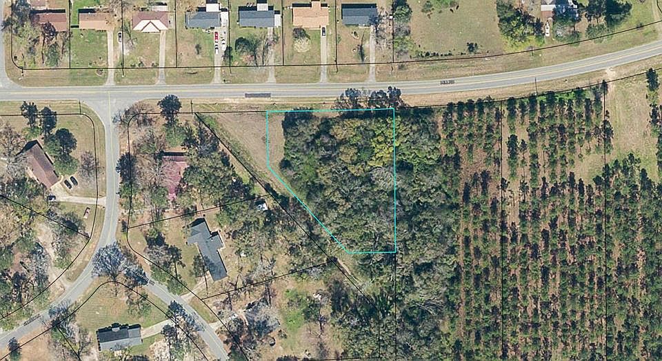 2nd image of 5510 Hill Rd