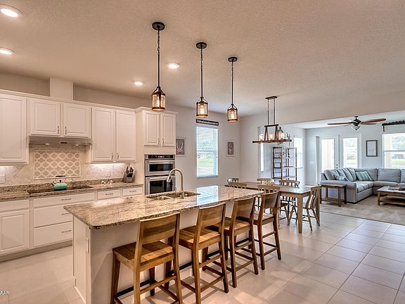 4th image of 3357 Meleto Blvd