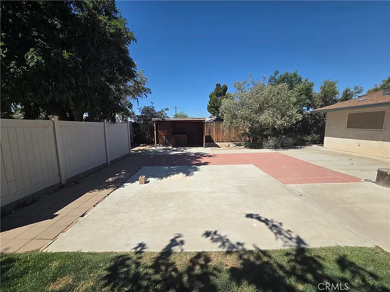 13881 Jicarilla Rd — Photo 17