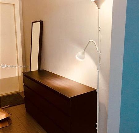 3rd image of 542 Euclid Ave APT 12