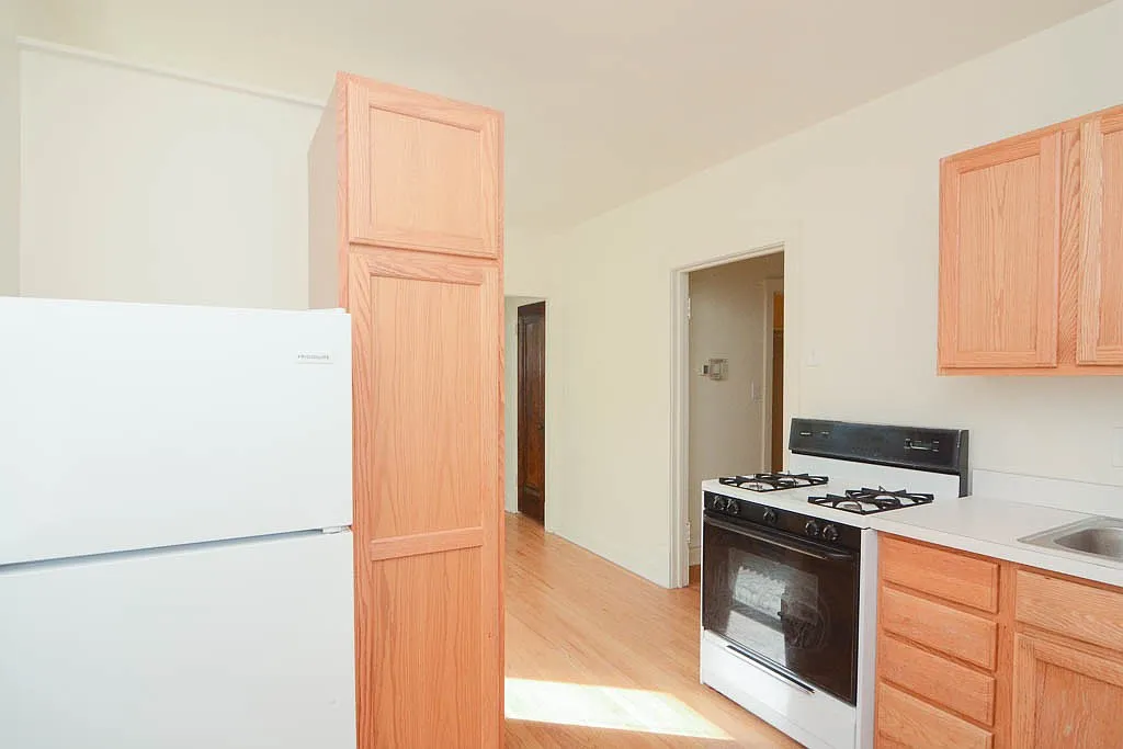 1 bed, 1.0 bath, 600 sqft, $1,690 — Photo 4