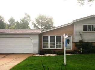 733 N Craig Pl, Addison, IL 60101