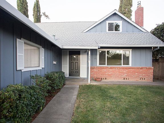 2nd image of 1523 Manzanita Ln