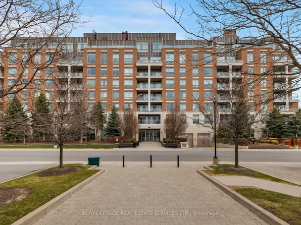 2470 Prince Michael Dr #708, Oakville, ON L6H 0G9
