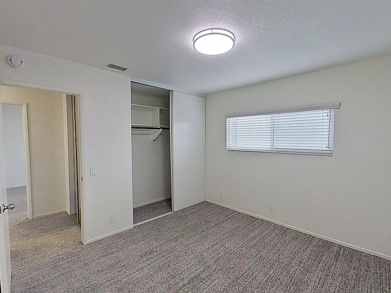 23946 Copenhagen St — Photo 33
