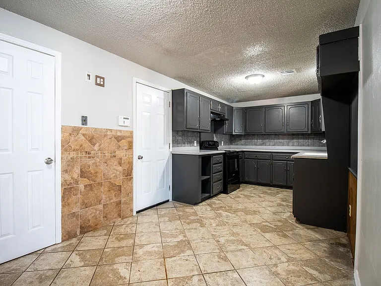 4101 SE 45th St — Photo 21