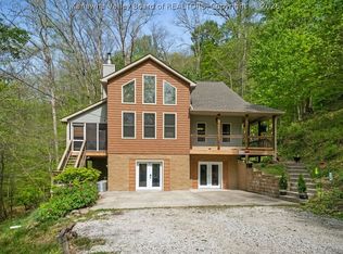 395 Long Branch Rd, Charleston, WV 25314
