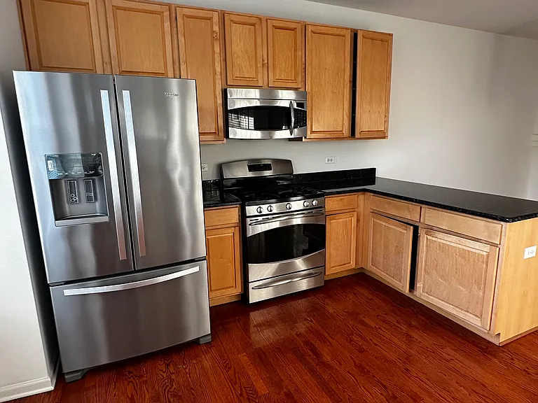 815 Brodhead Dr — Photo 5