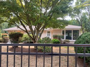 795 SE Roberts Ave, Gresham, OR 97080
