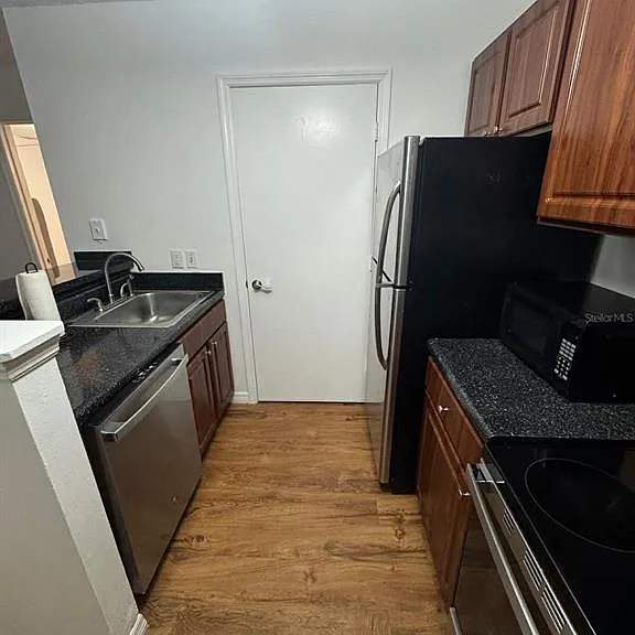 11901 4th St N #4105 — Photo 3