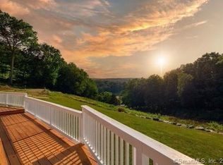 41 Poverty Hollow Rd, Newtown, CT 06470