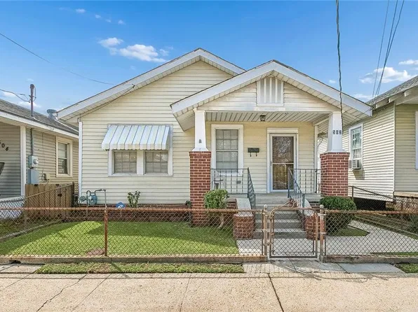 502 3rd Ave, Harvey, LA 70058