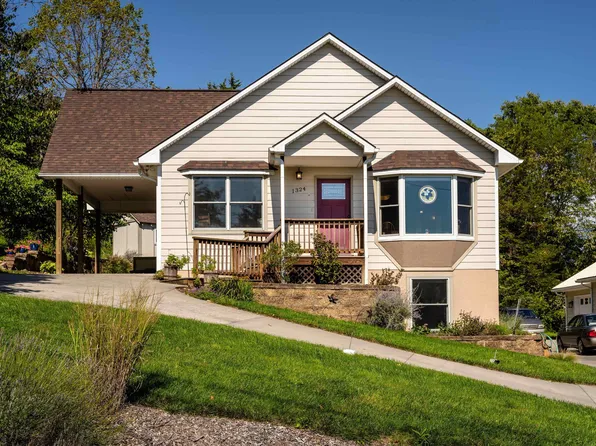 1324 Greystone St, Harrisonburg, VA 22802