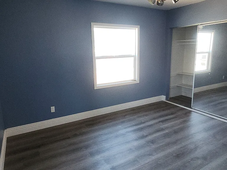 858 S Riverside Ave — Photo 16