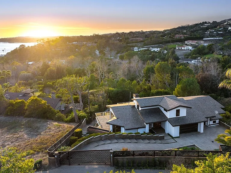27091 Sea Vista Dr — Photo 72