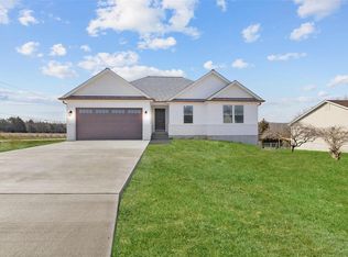 4 Timberline Dr, Moscow Mills, MO 63362