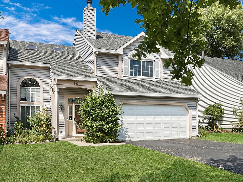 1st image of 12 E Rosewood Ln