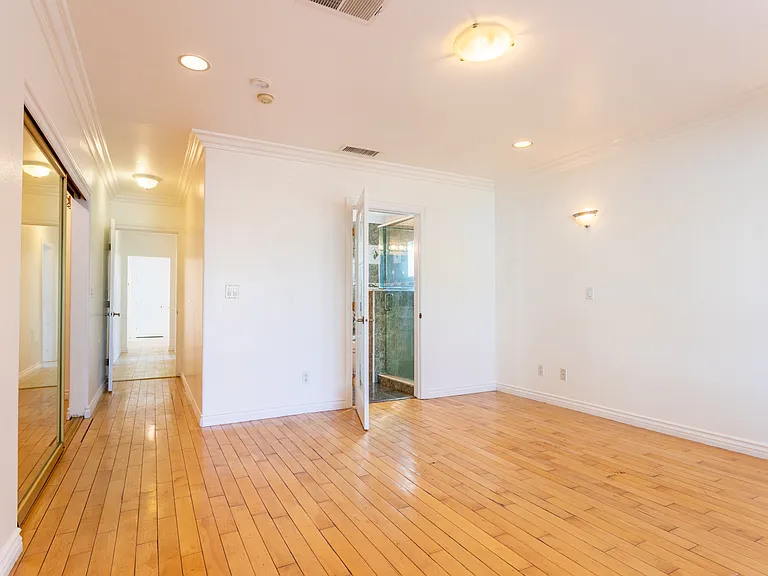 12737 Hatteras St — Photo 19