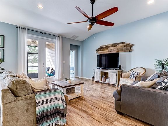 2nd image of 85352 Amaryllis Ct