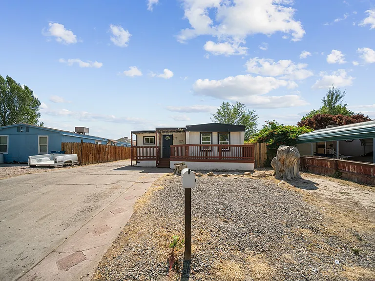 562 Eastwood Dr — Photo 19